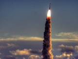 03.07.2012. Ārvalstīs: Irāna izmēģina raķeti, kas spēj sasniegt Izraēlu precīzāk