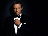 02.11.2012. Ārvalstīs: Vatikāna avīzē jaunā Džeimsa Bonda filma novērtēta ar piecām zvaigznēm