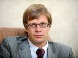 Saeimas deputāts Einārs Cilinskis lūdz izvērtēt oligarhu sarunās minēto par Krievijas kompānijas “Uralhim” minerālmēslu terminaļa tiesisko darbību